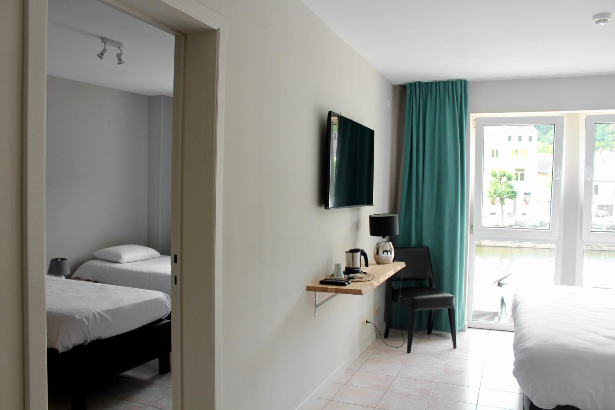 Hotel La Plage Bouillon Esterno foto